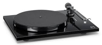 Rega Planar 1 Plus Manual Turntable + Phono preamp built-in